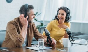 10 Best Podcasts for Entrepreneurs in 2024